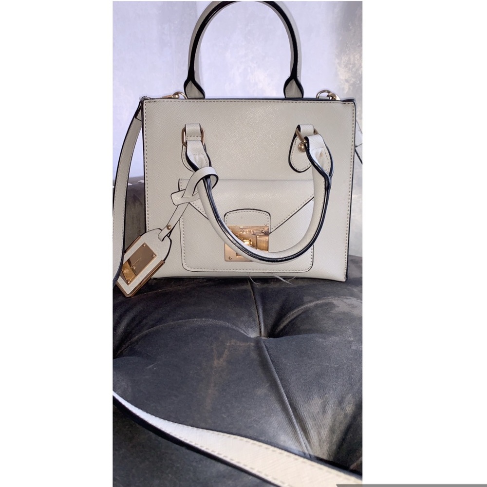 Everyday crossbody